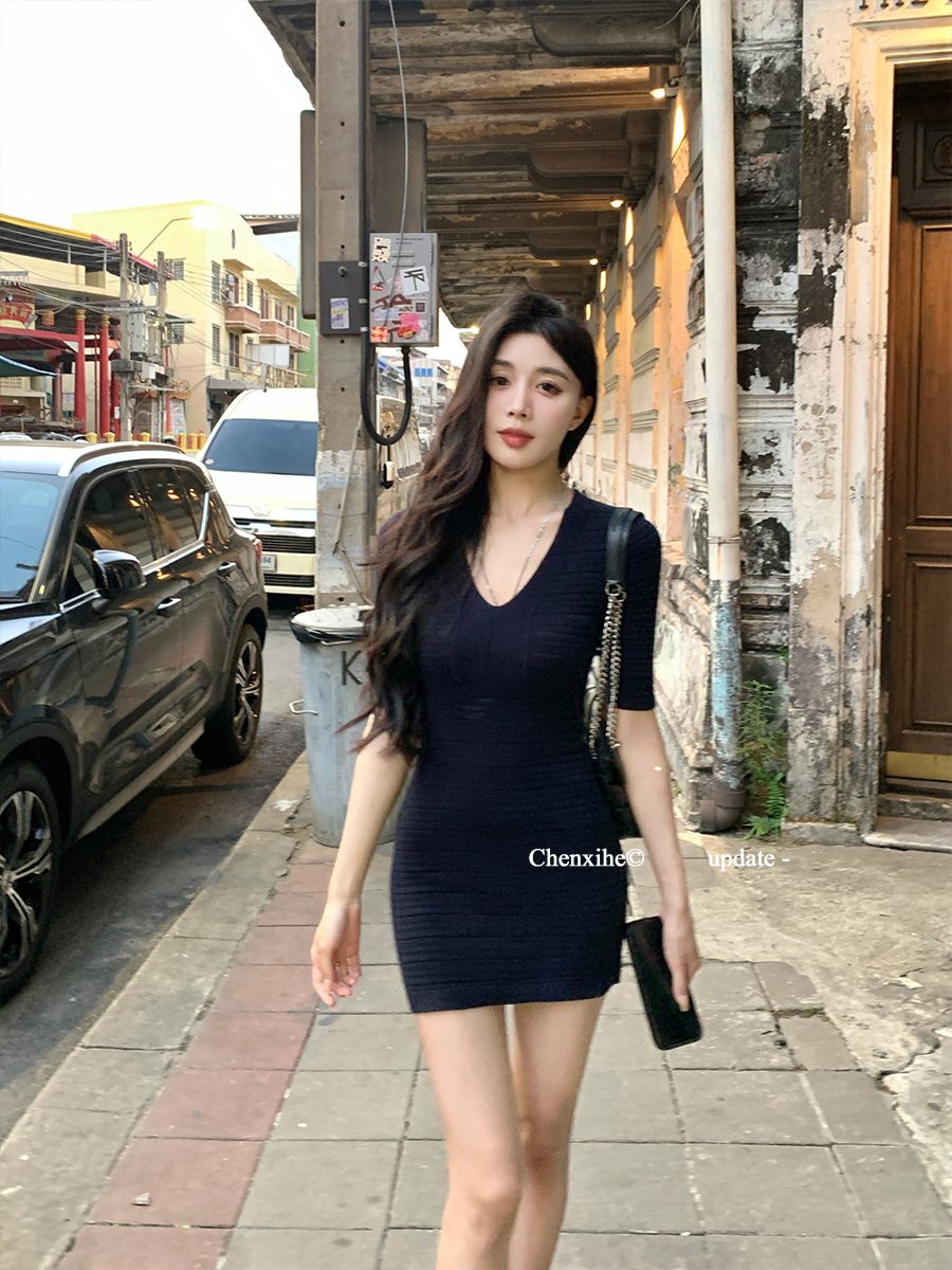 25032106