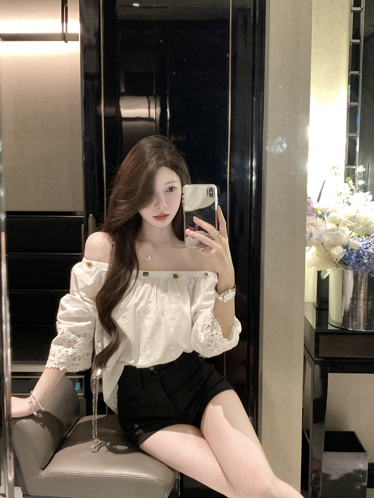 25040802