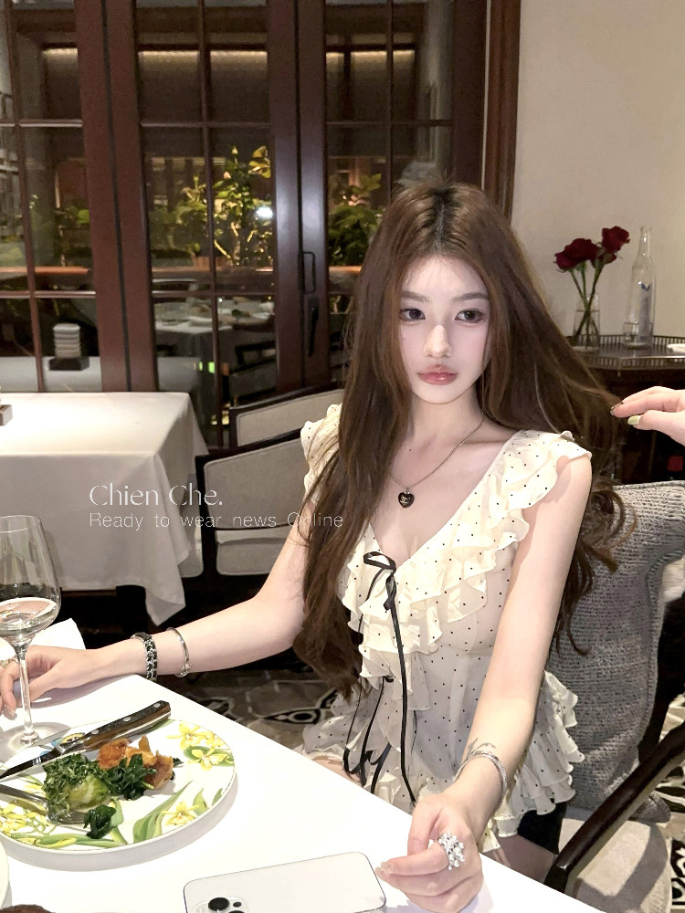 25050213