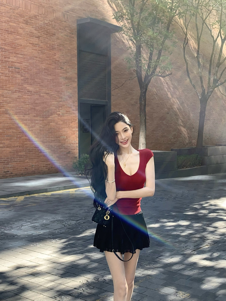 25050502