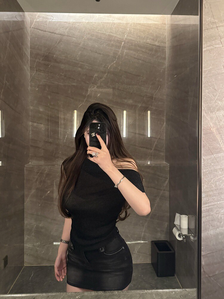 25050804