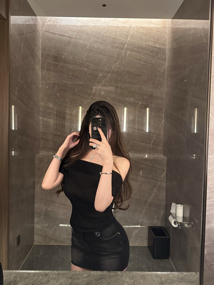 25050804