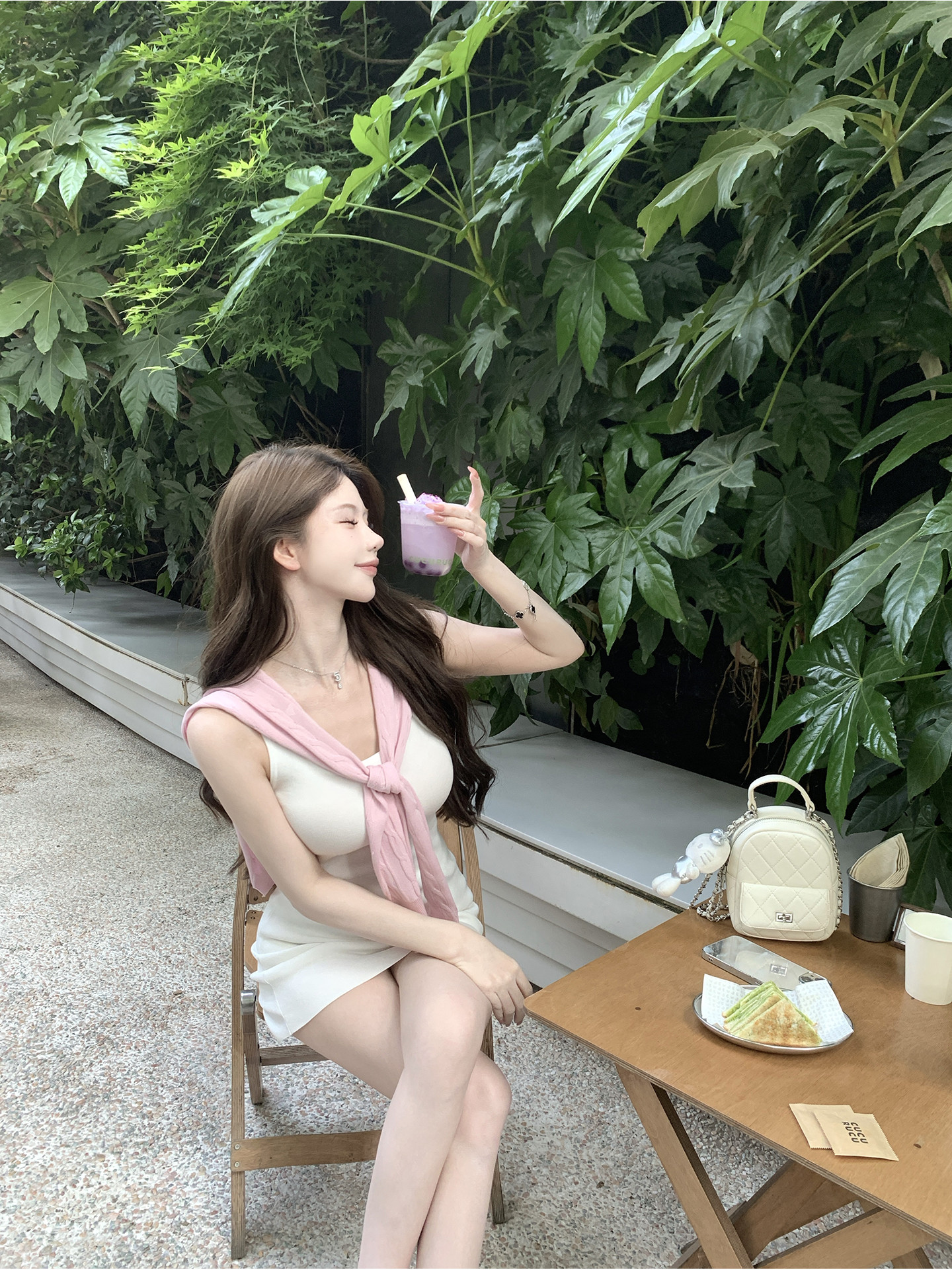 25051110