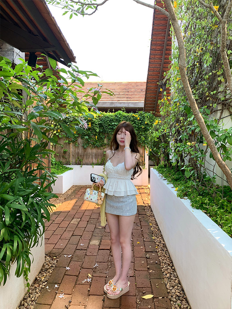 25051120
