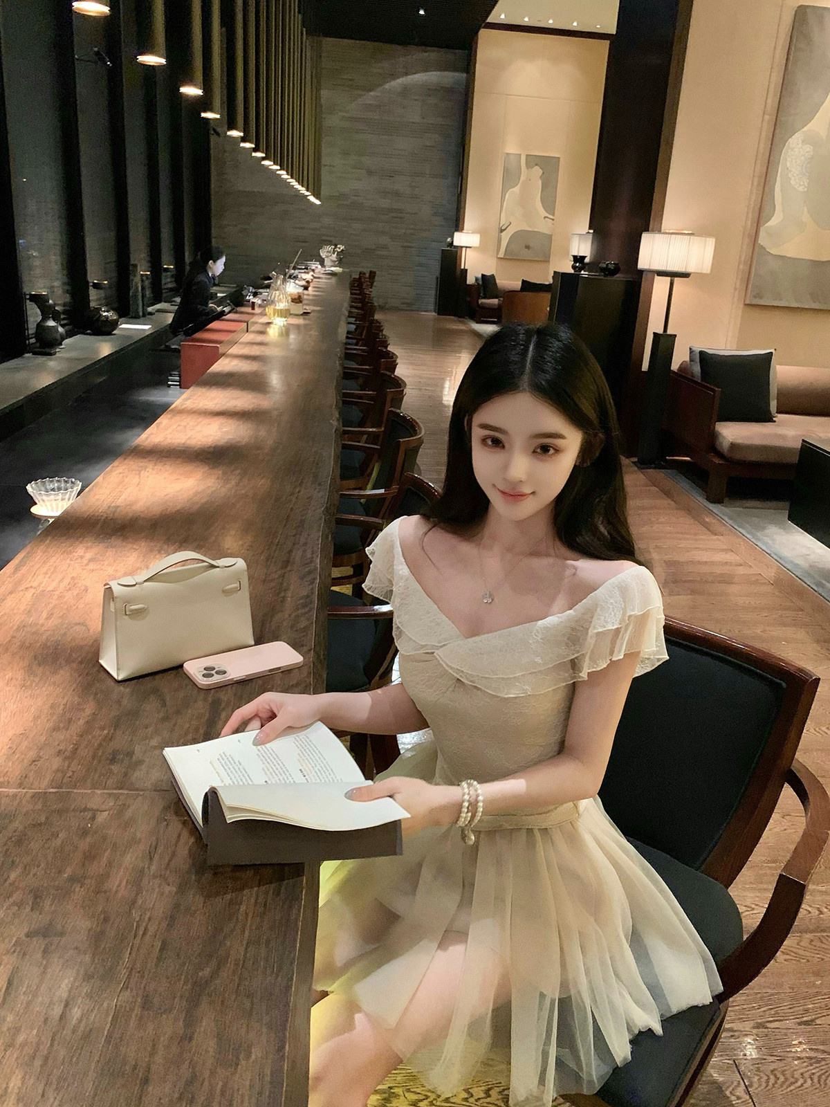 25051312