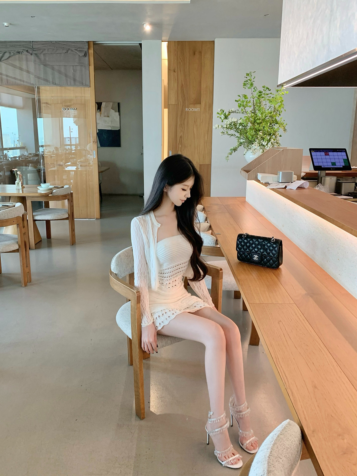 25051503