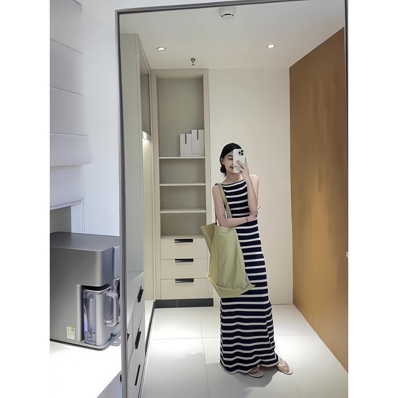 25051915