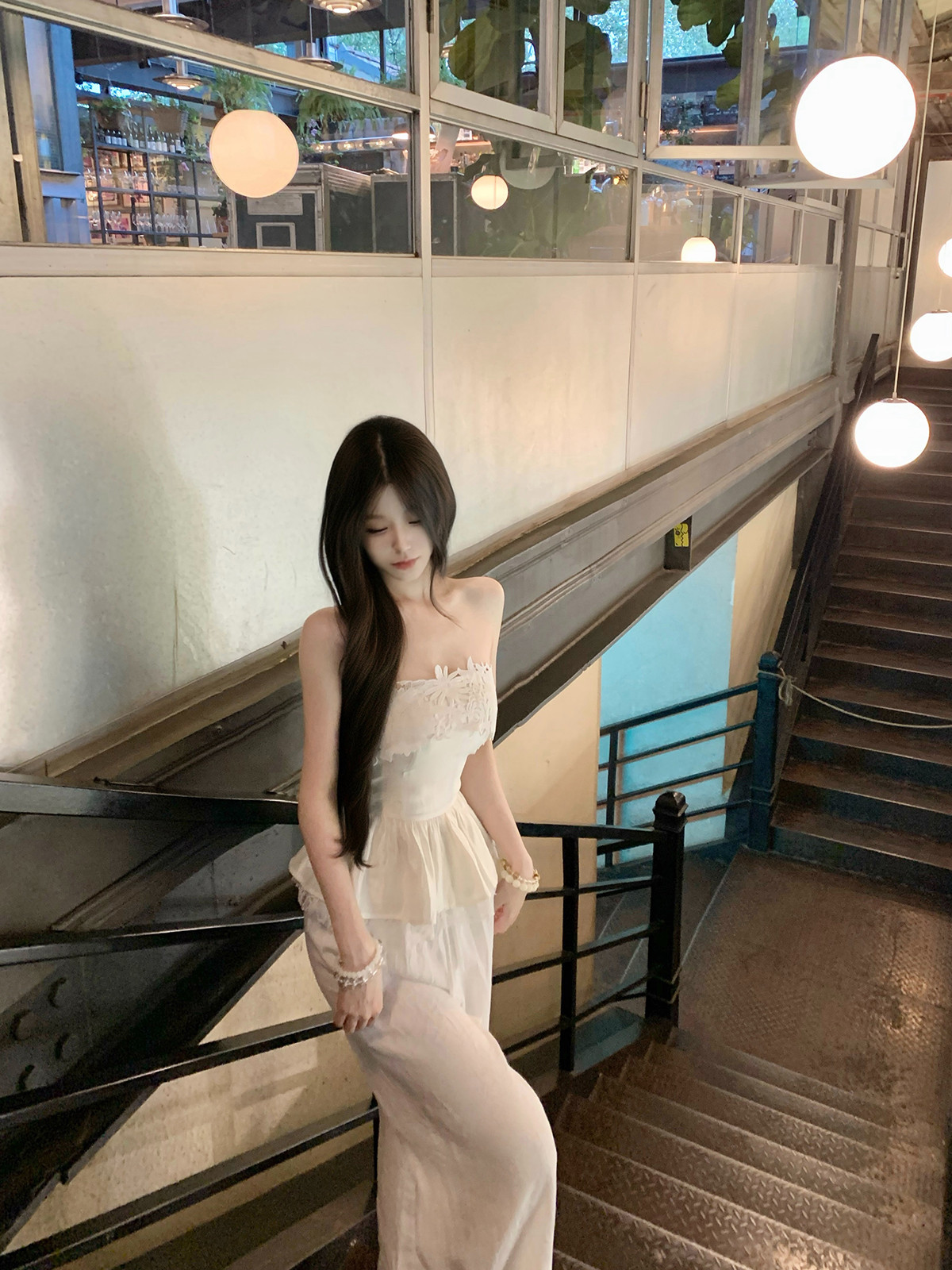 25051910