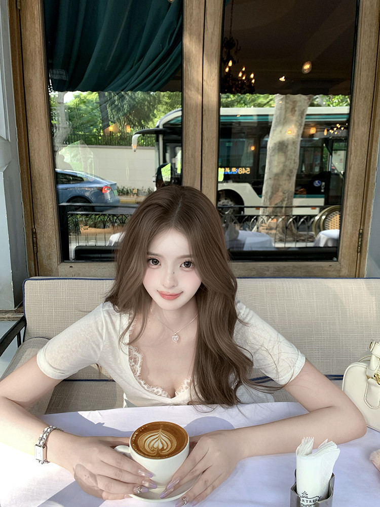 25052710
