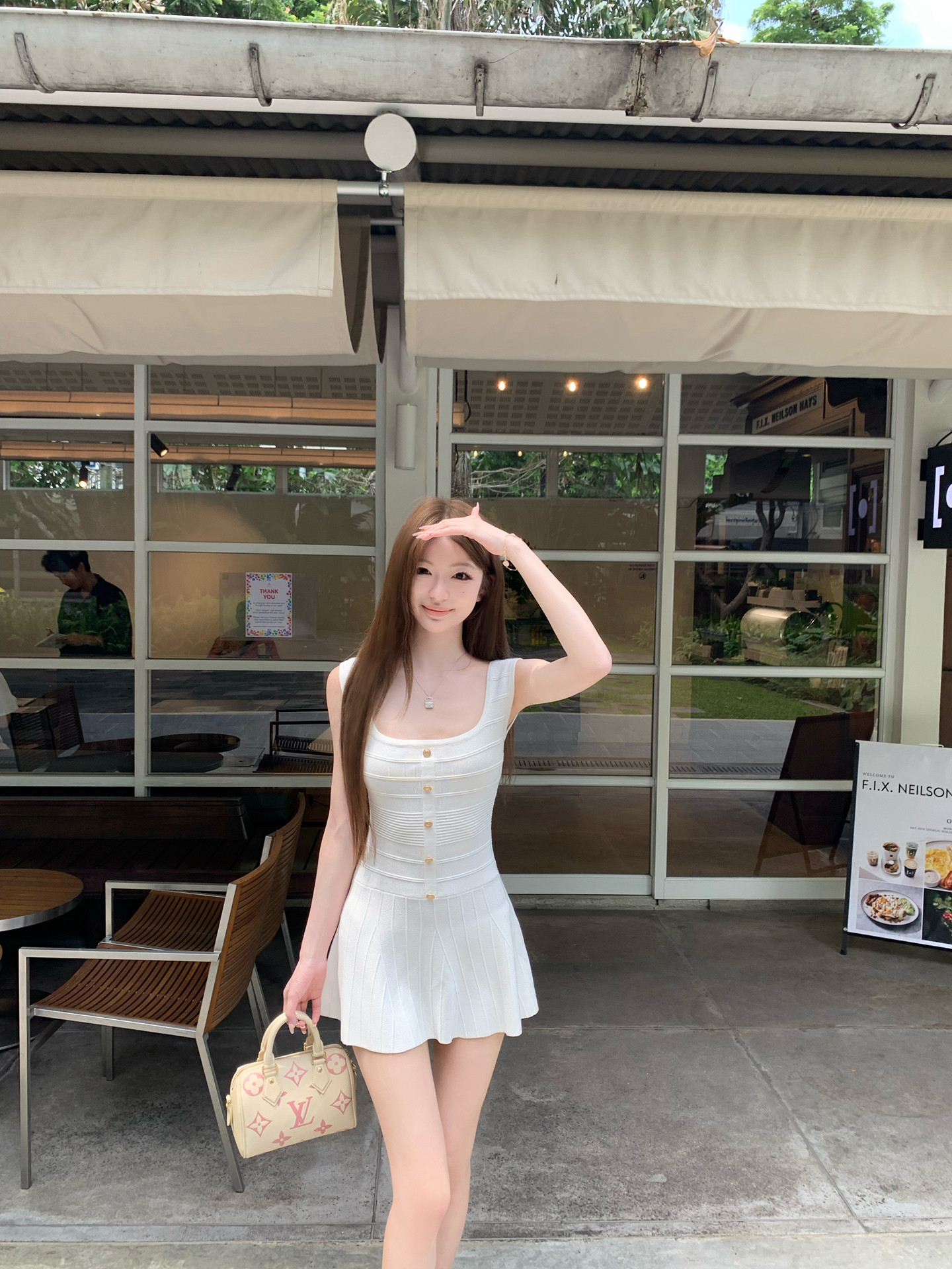 25061910