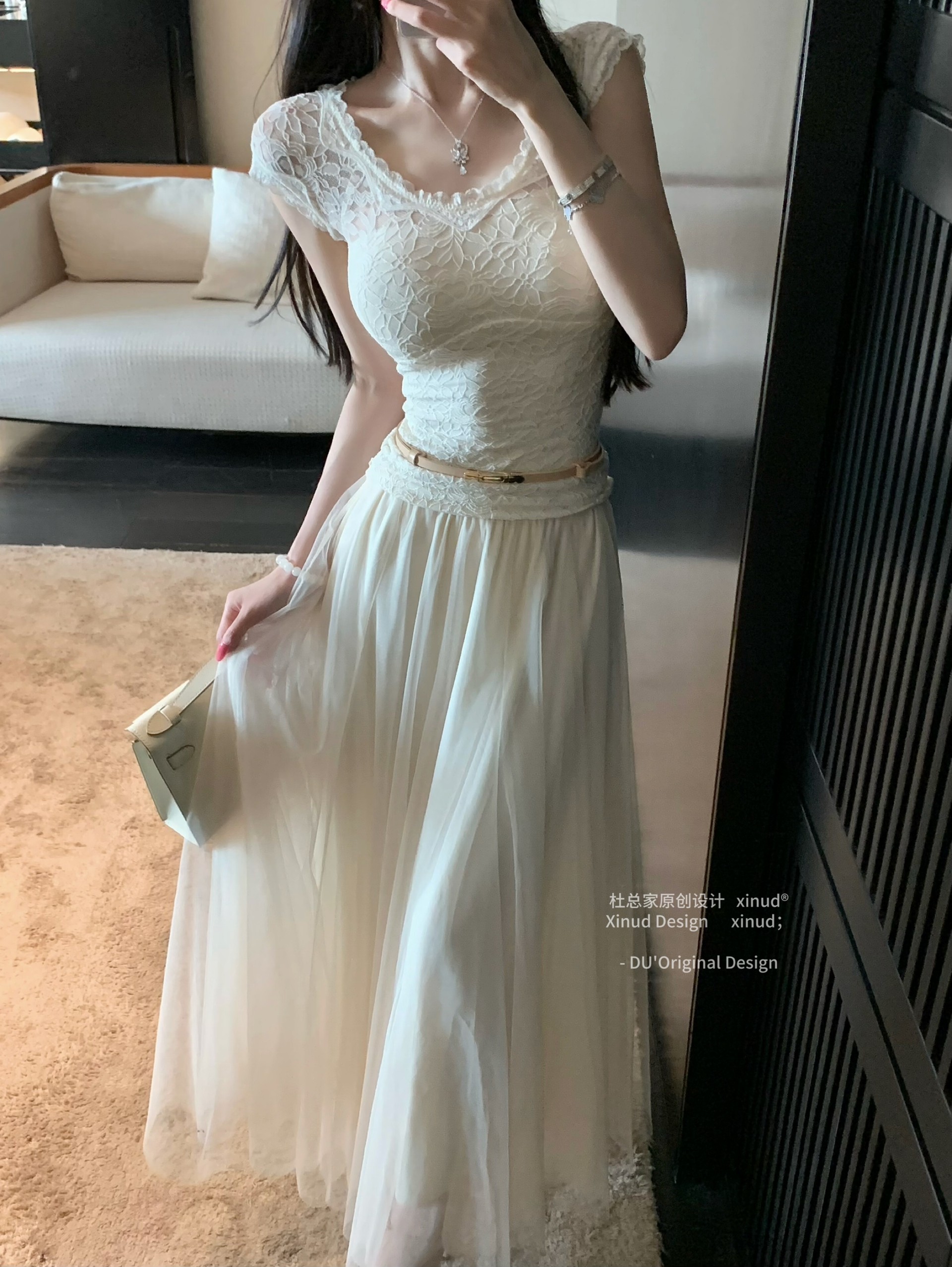 25062612
