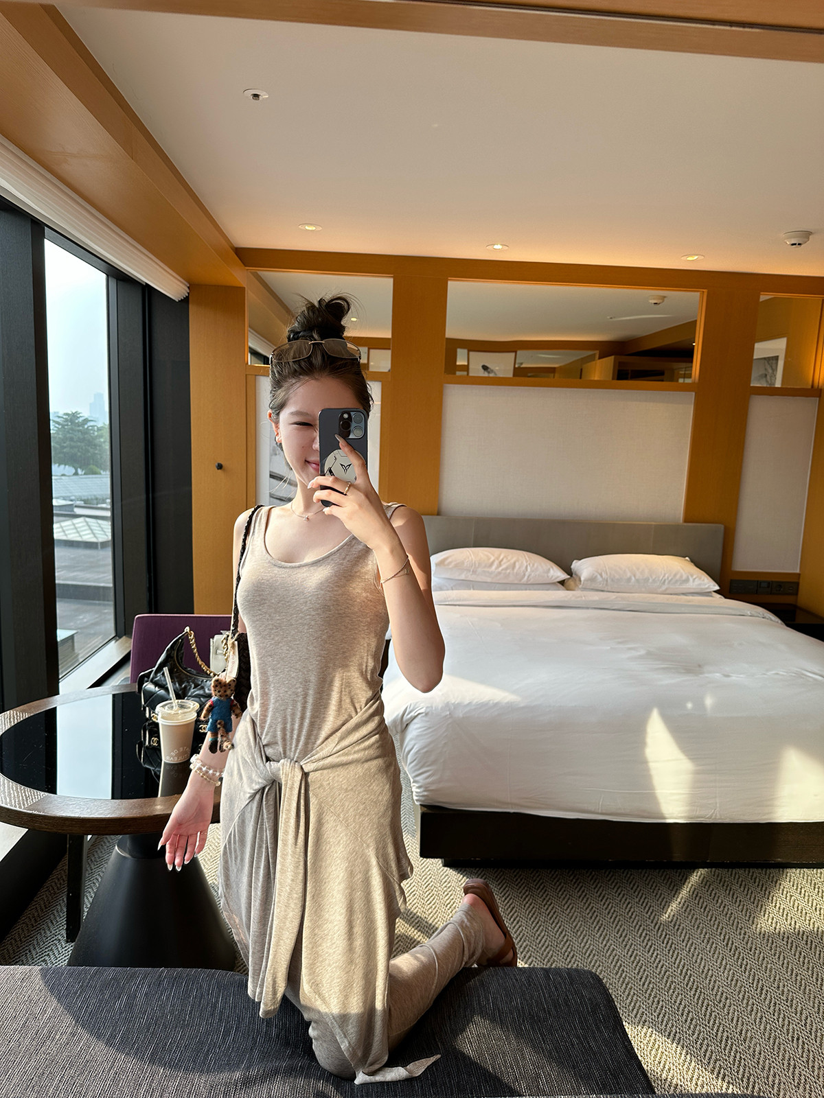 25062710