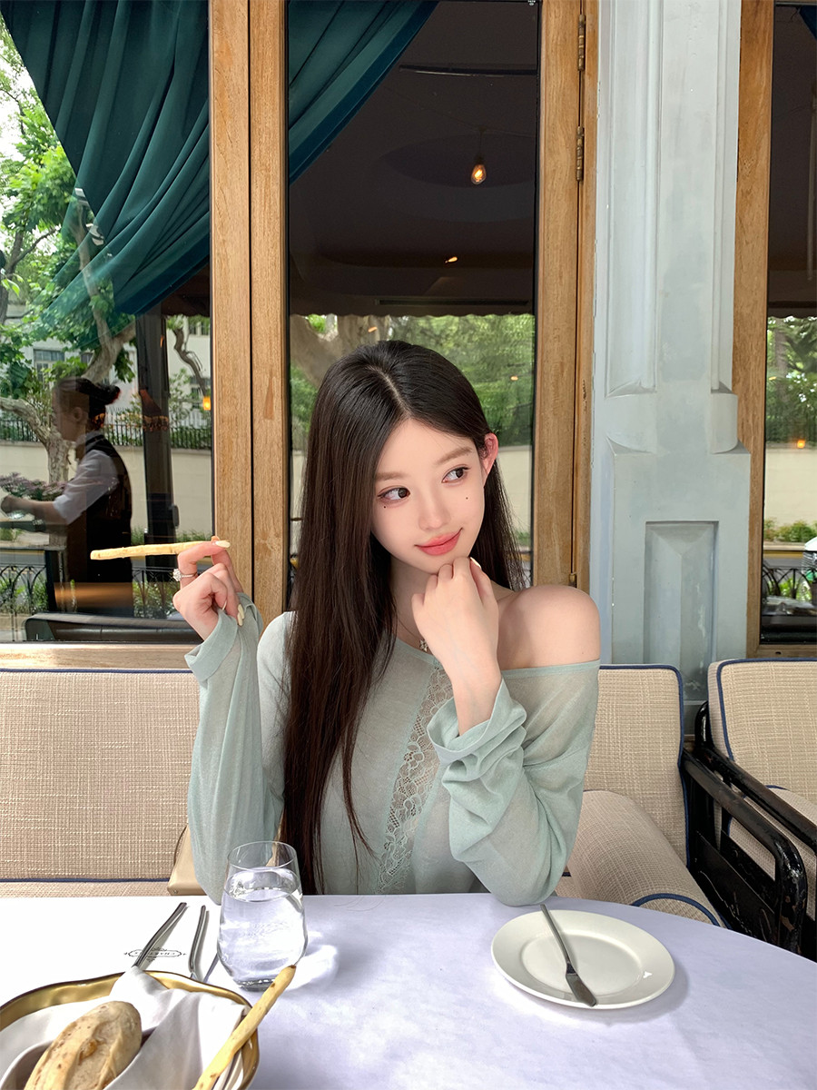 25062736