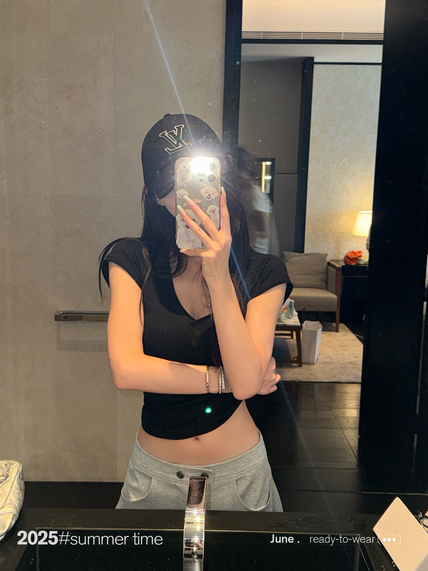 25062723