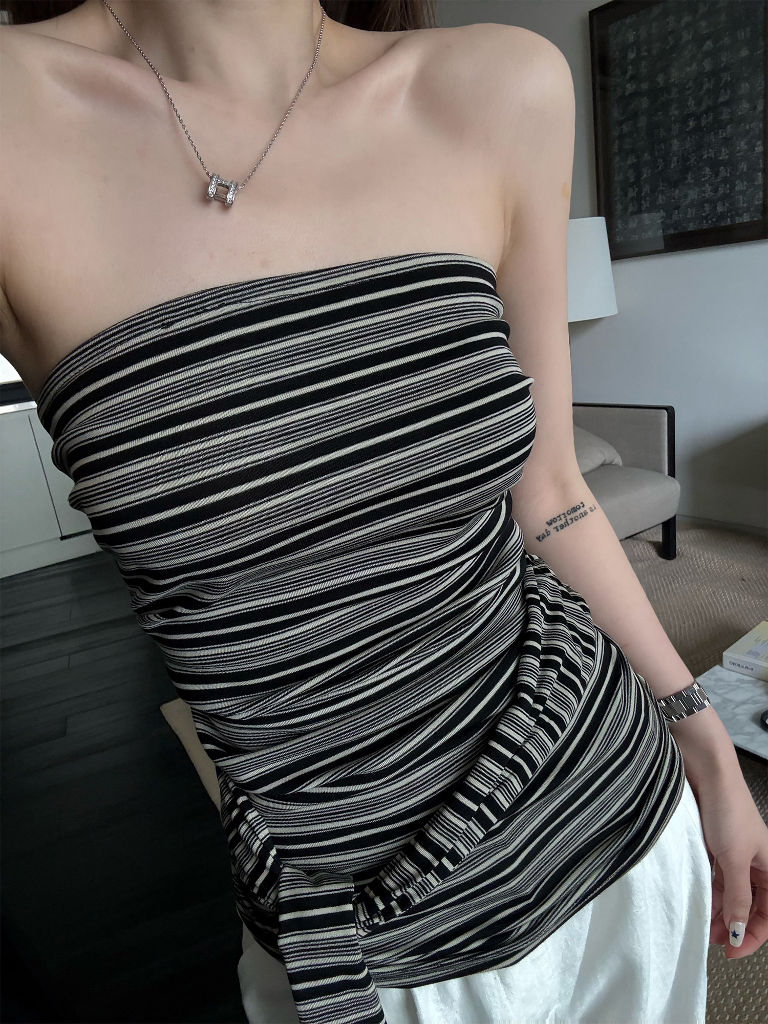 25062717