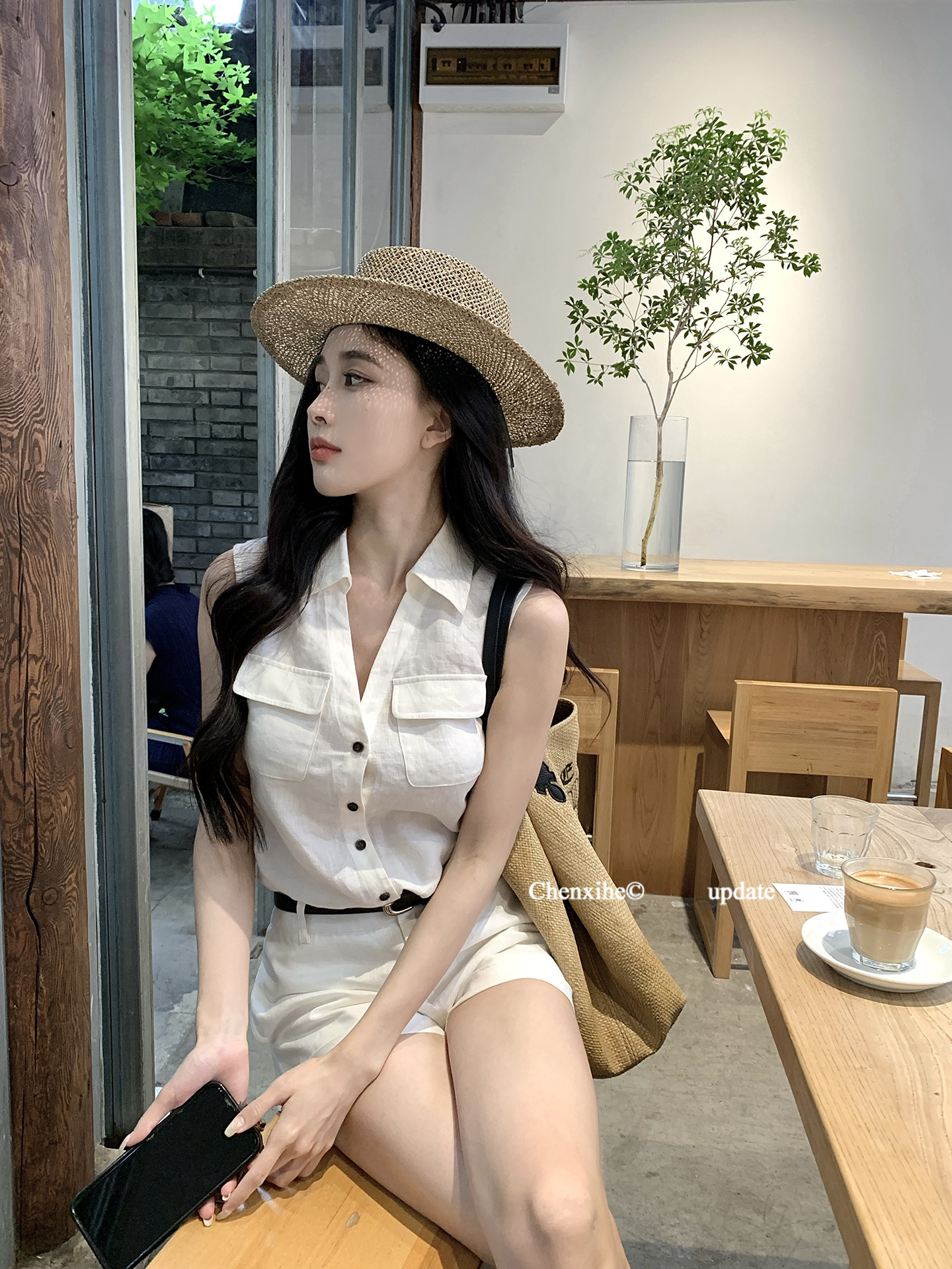 25071519